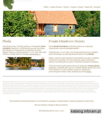 Domki nad jeziorem na Mazurach we wsi Pluski